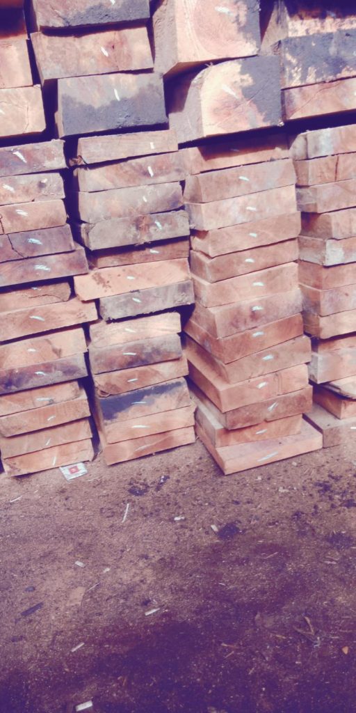 Bahan Kayu